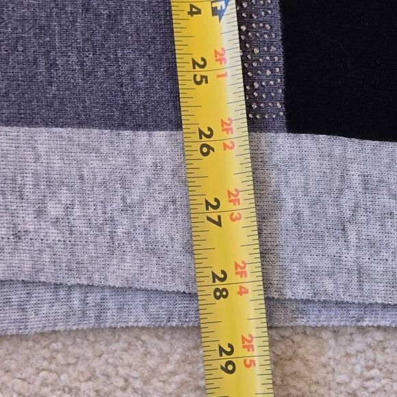 Alison Sheri Womens Poncho Style Gray Black Metallic Color Block Pullover Sweate - Picture 10 of 12